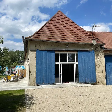 Le Domaine D'ailleurs Holiday home *