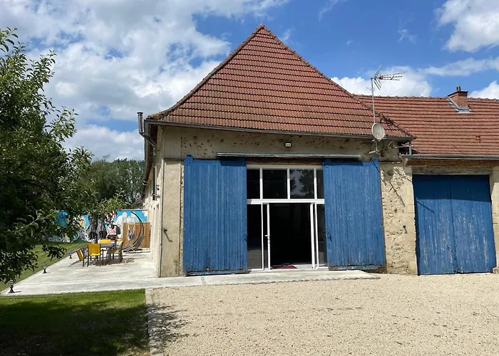 Le Domaine D'ailleurs Holiday home *