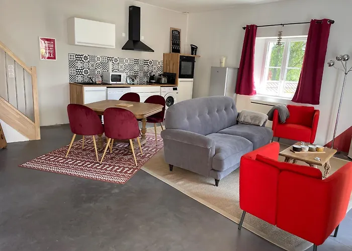 Holiday home Le Domaine D'ailleurs