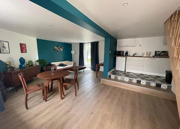 Le Domaine D'ailleurs Holiday home