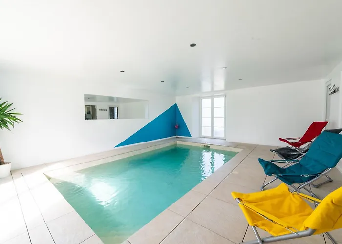 Holiday home Le Domaine D'ailleurs *